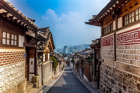  Namsan Hanok Village: En historisk oas i Seoul