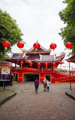 Sam Poo Kong-templet - En mystisk oas av historia och kulturell elegans i Semarang!